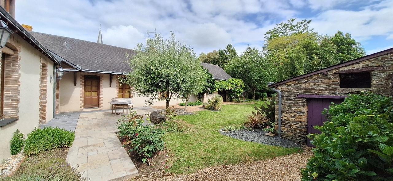 MAISON - CANDE - 205m2