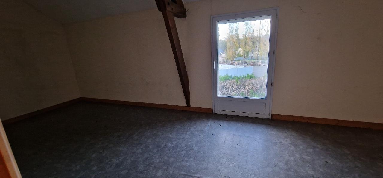 BATIMENT - CANDE - 200m2