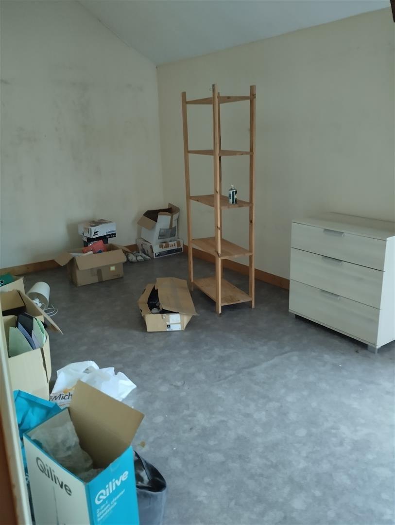 BATIMENT - CANDE - 150m2