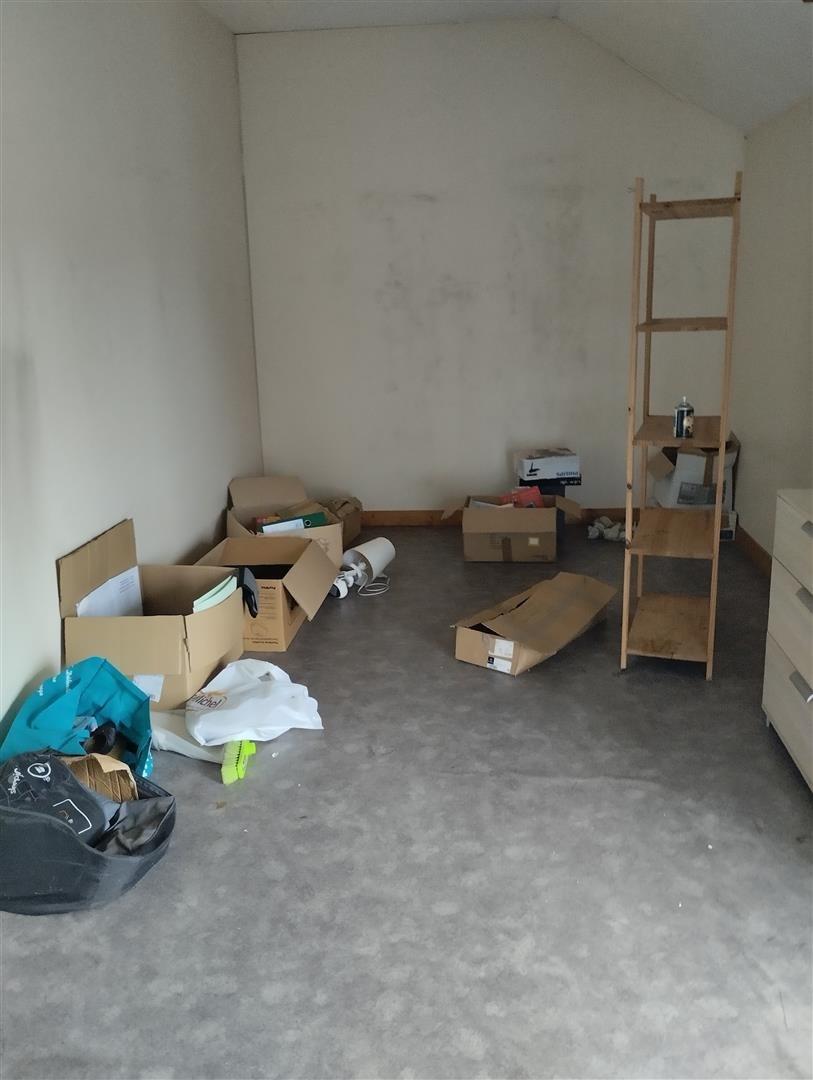 BATIMENT - CANDE - 150m2