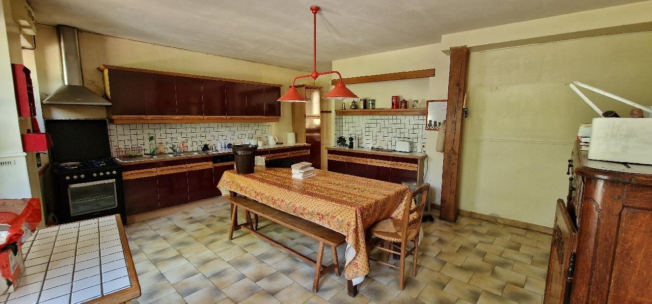 MAISON DE BOURG - CANDE - 260m2