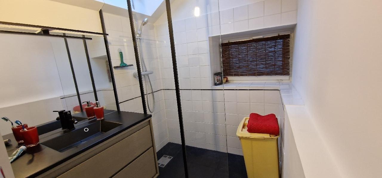 MAISON - BECON LES GRANITS - 47m2